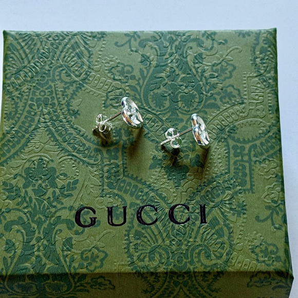 Gucci Silver Heart Interlocking G Earrings - Picture 4 of 4